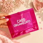 Pochette con carattere