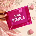 Pochette con carattere